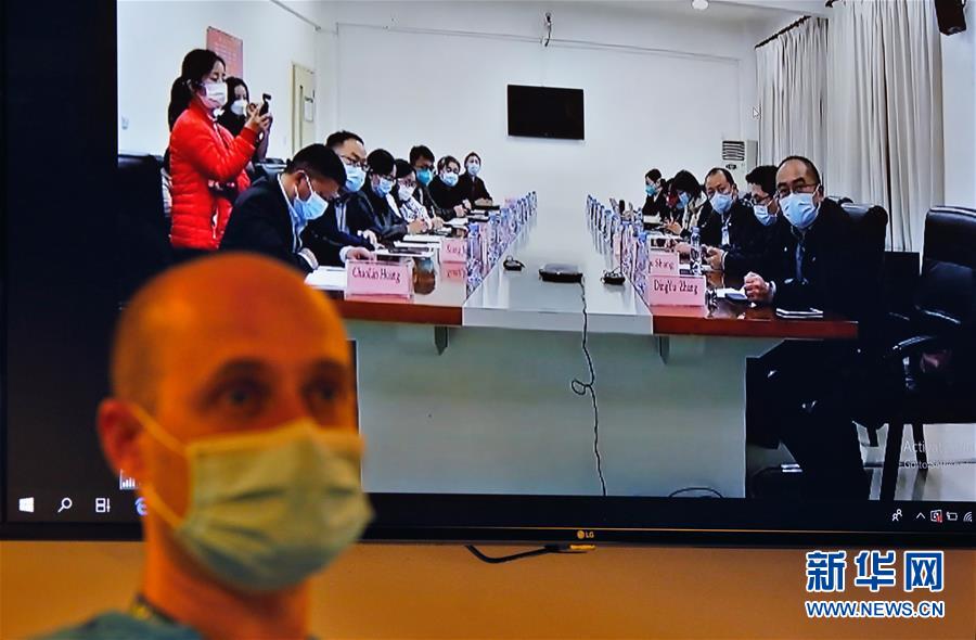 (聚焦疫情防控·图文互动)(13)分秒必争!一切为了治病救人——中国抗疫生命至上的生动实践