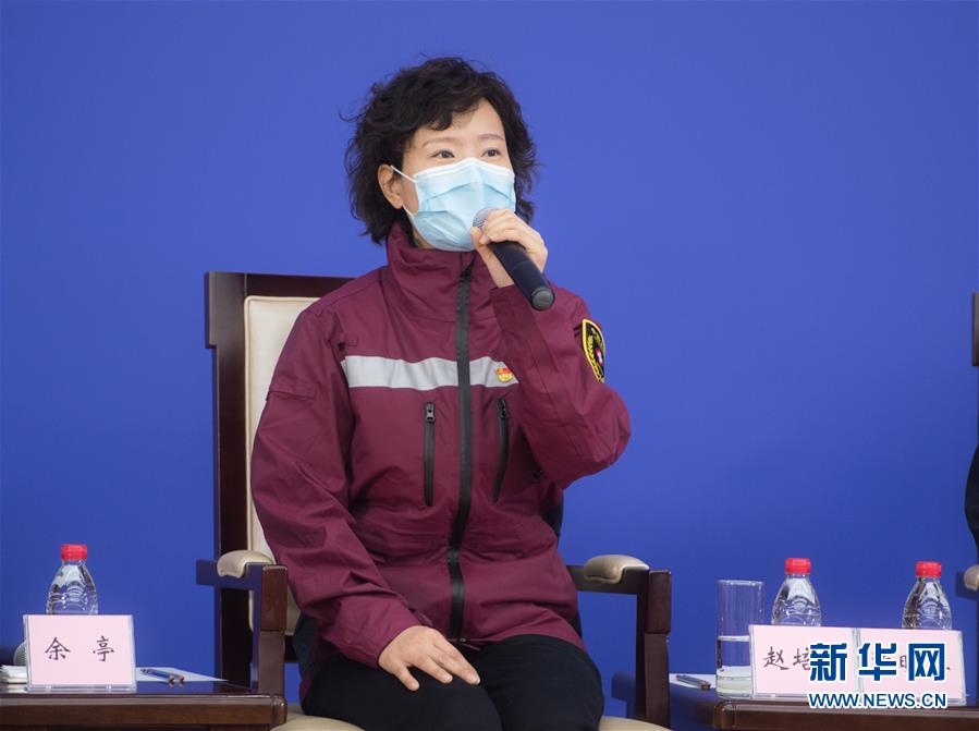 (聚焦疫情防控·图文互动)(5)分秒必争!一切为了治病救人——中国抗疫生命至上的生动实践